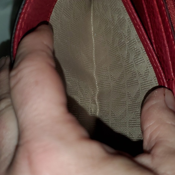 Michael Kors Wallet - Picture 10 of 14